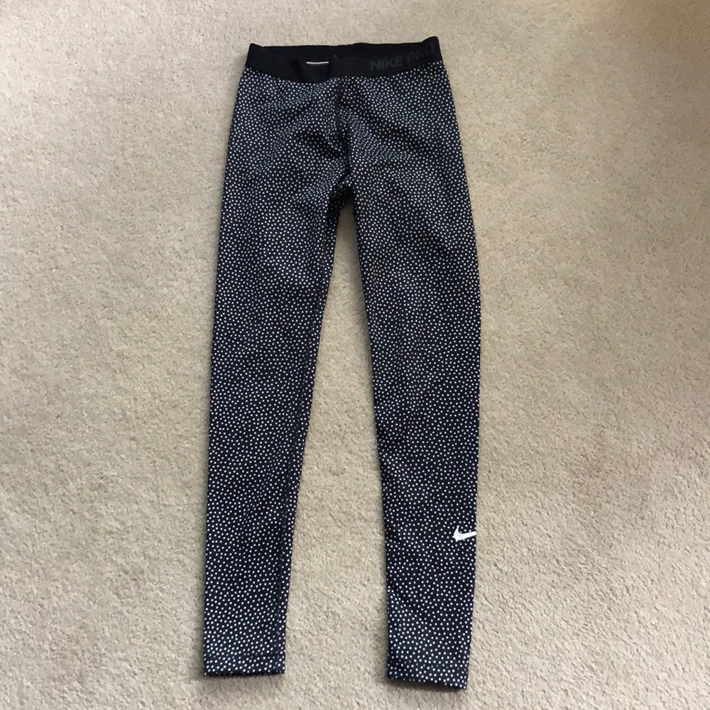 Nike Pro leggings